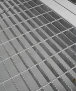 10Ft X 8Ft Open Mesh Floor Bunded Store