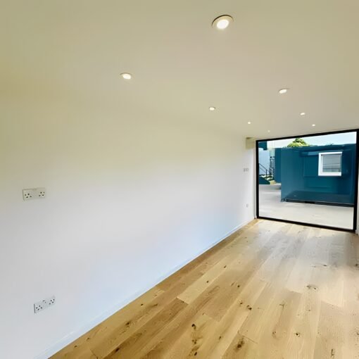 20ft x 8ft Custom Shipping Container Converted Office | Portable Building | Garden Office - Image 11