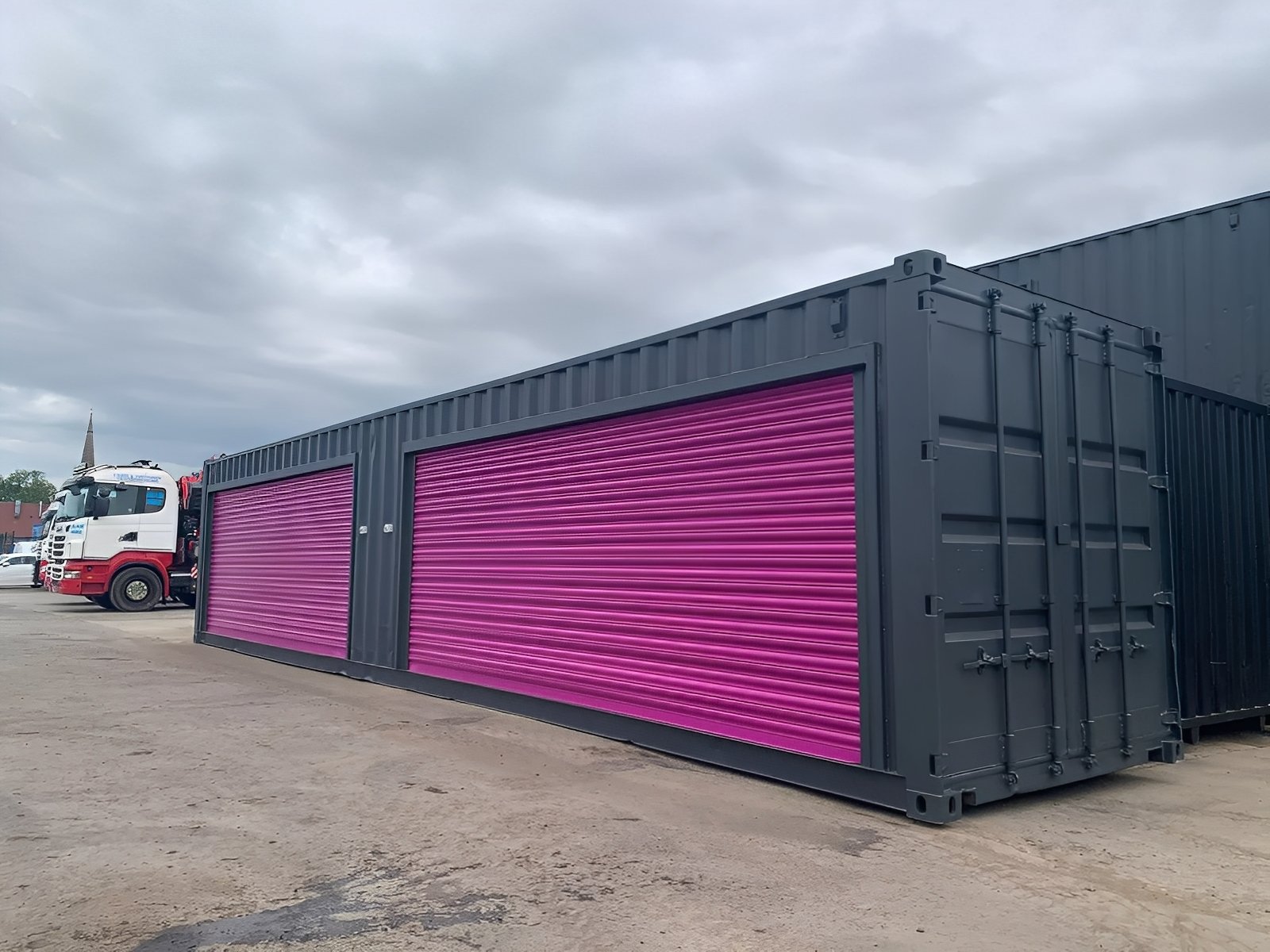 40Ft x 8Ft Shipping Container With Double Roll-Up Doors