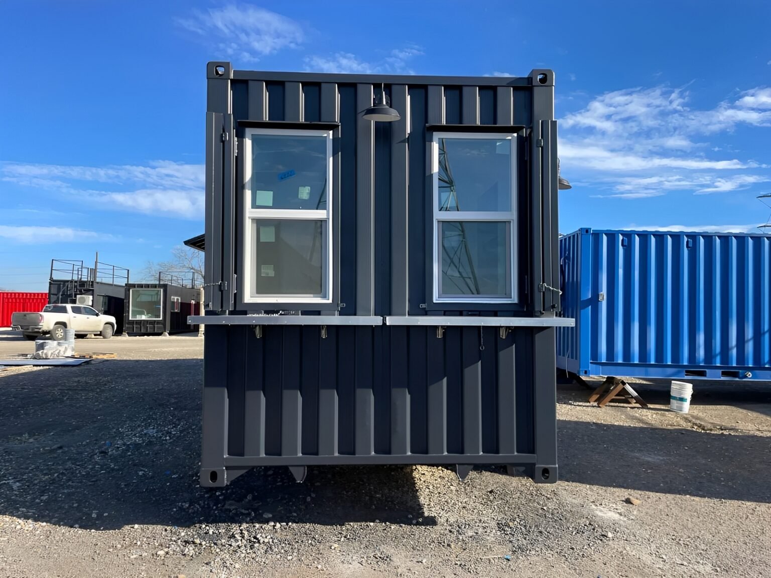 40ft Shipping Container Bar - Fortress containers