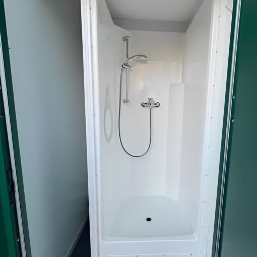8Ft x 5Ft Mains Toilet/Shower - Image 5