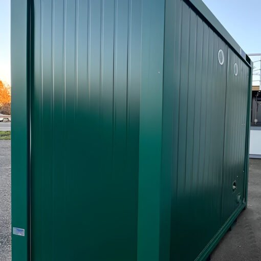 8Ft x 5Ft Mains Toilet/Shower - Image 9