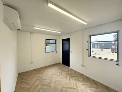 20ft x 8ft Custom Shipping Container Conversion | Portable Building | Garden Office - Image 7